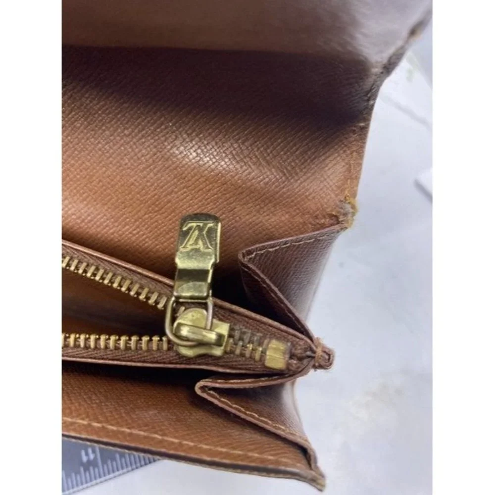 Louis Vuitton Brown Sarah Large Canvas Travel Wallet